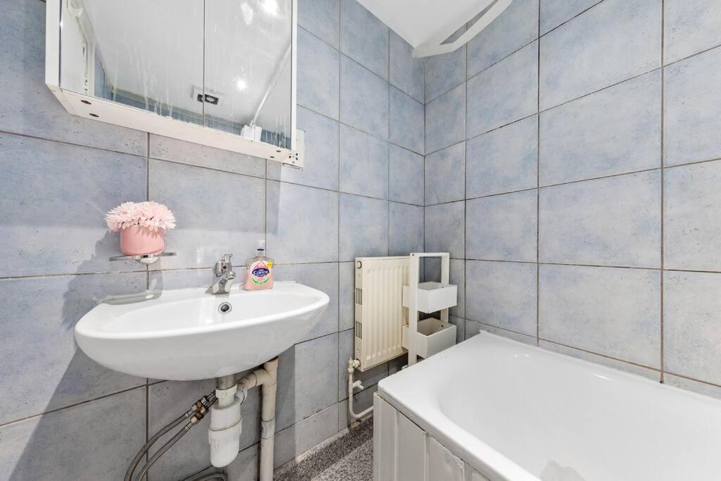 1Br Modern Flat On Edgware Rd Ed3 Apartment London Ngoại thất bức ảnh